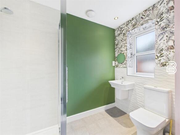 Ensuite.jpg