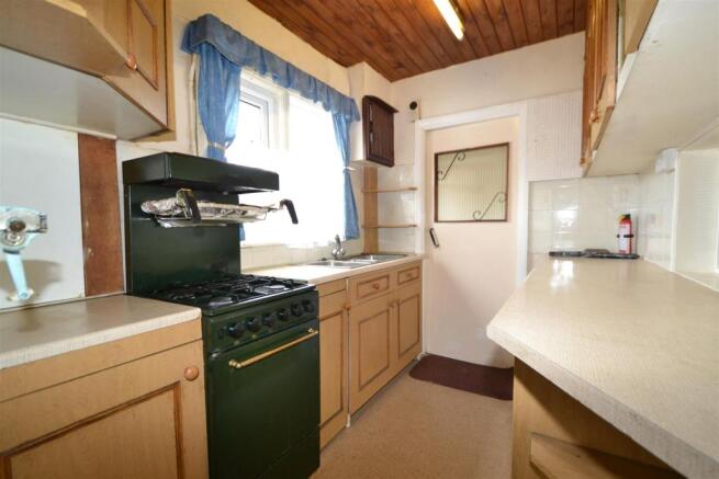kitchen2.JPG