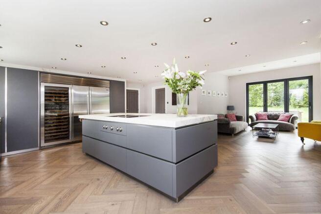 Kitchen/Day Room