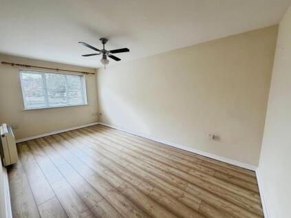 Wain Avenue, Chesterfield, S41