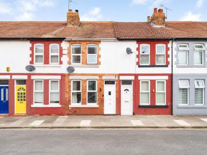 Murray Grove, West Kirby, Wirral, Merseyside, CH48