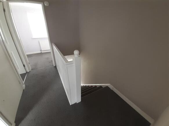 3 bed Semi-Detached for sale Image 7