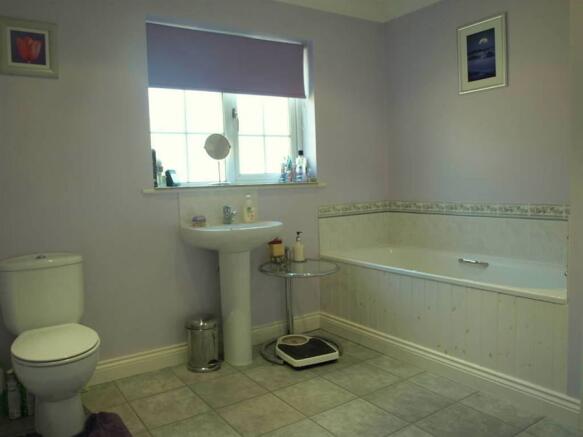 Photo 4