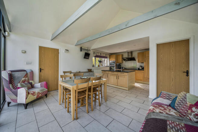 1356642768cd7a4034ccd