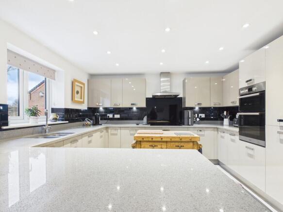 CAM03582G0-PR0187...