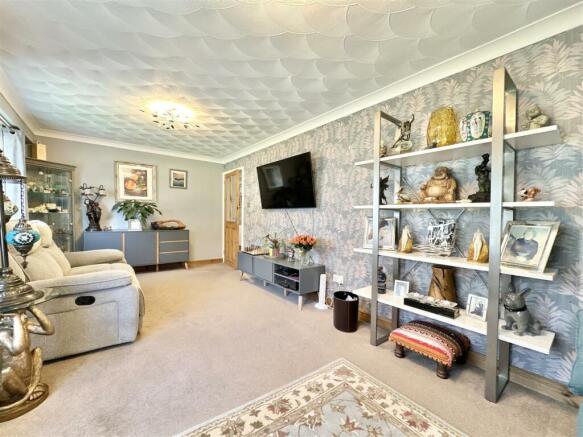 Living_Room.jpg