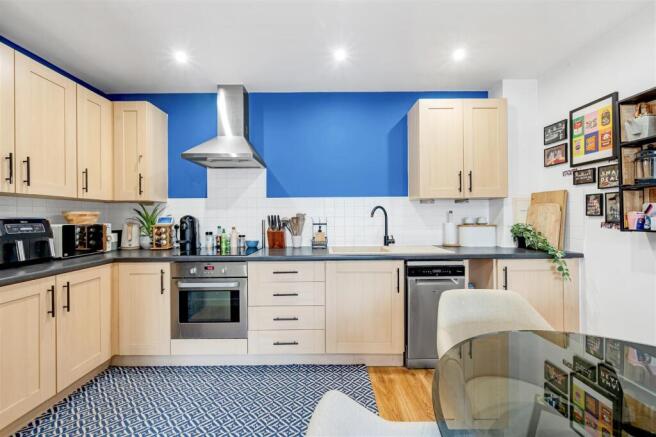 Flat 24, Lawrence Court-8.jpg