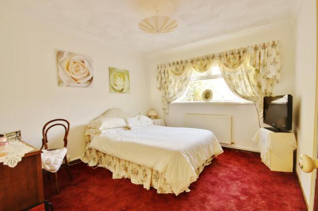 Bedroom 1 (Double)