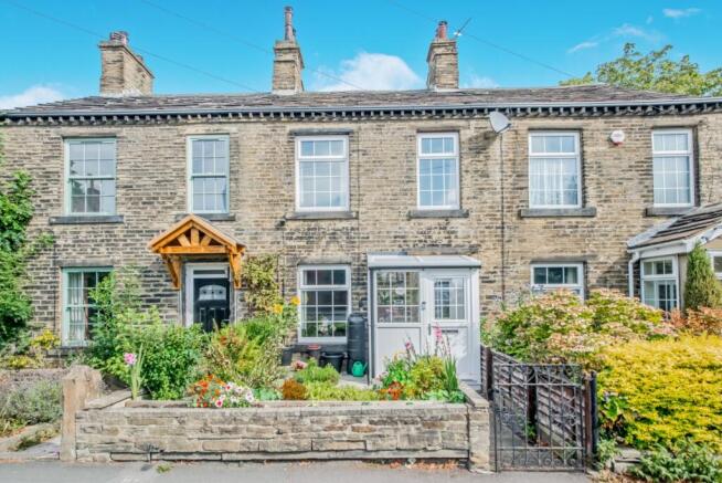 2 bed Terraced for sale in cleckheaton