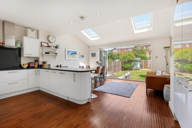 Kitchen | Dining Area