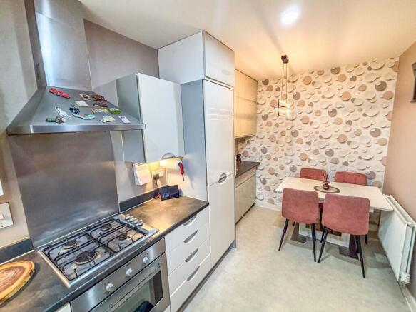 Kitchen / Diner