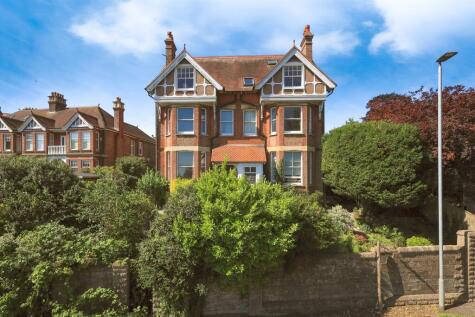 King Henrys Road, Lewes, East Sussex, BN7