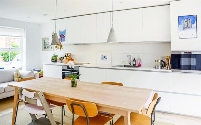 kitchen_diner_2[1].JPG