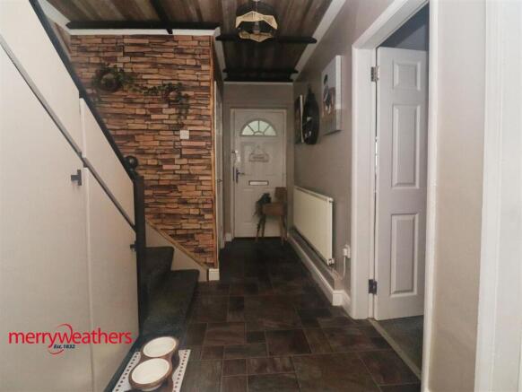3 bed Semi-Detached for sale Image 7