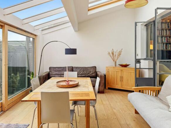 Nevill Avenue, Hove, BN3 photo 4