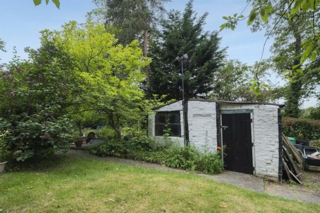 90 Warrington Road-049.JPG