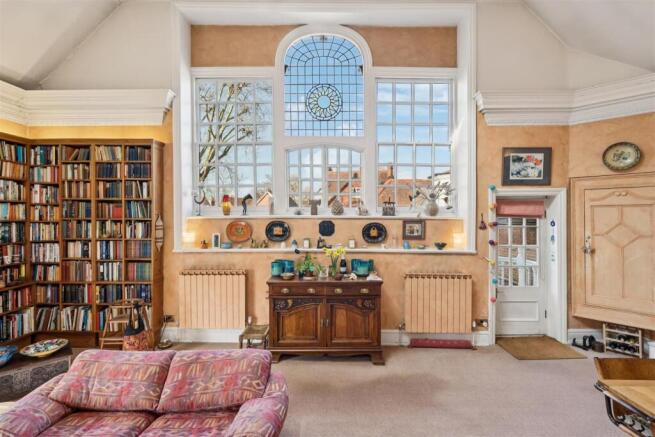 FOR SALE - Kara Lodge, W4