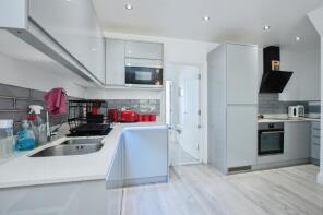 Flat 3, 41 Dudsbury Manor House, Dudsbury Road, Ferndown BH22 8RB