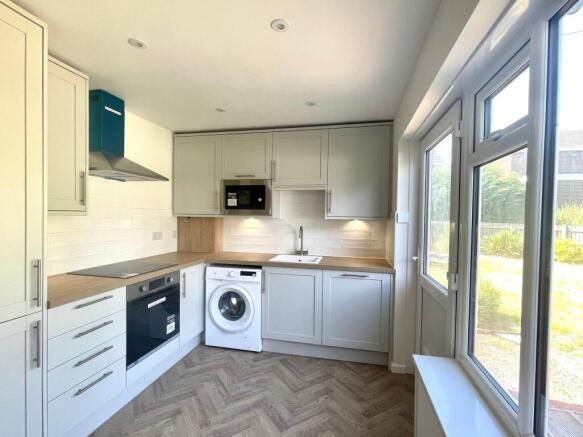 2 bed Terraced for sale Image 7