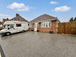 67, Grass Royal, Yeovil BA21 4JS