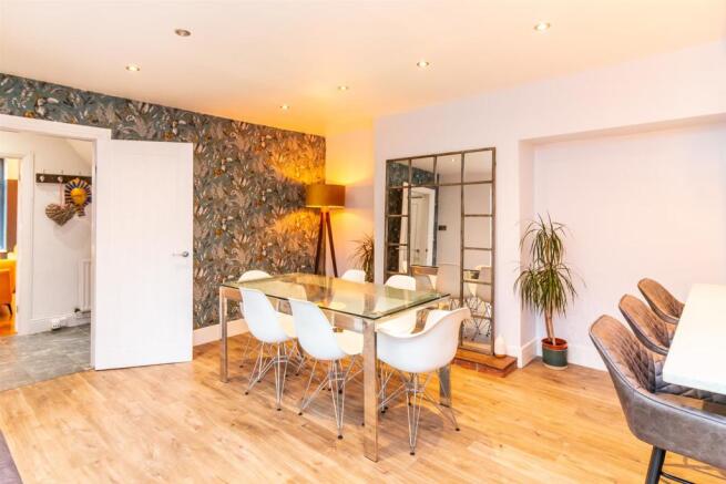 Kitchen / Dining / Family Room
