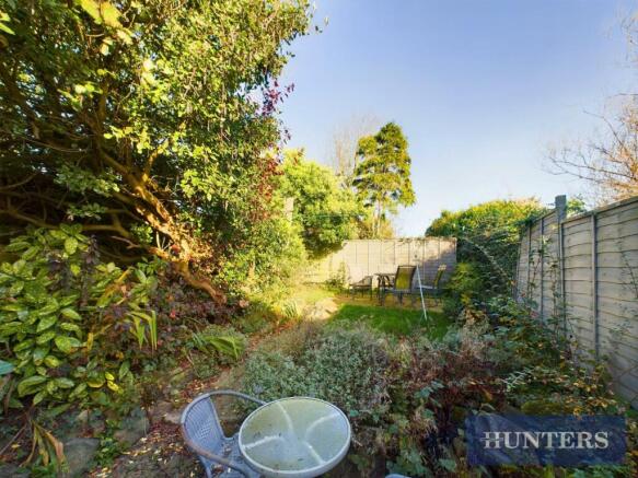 2 bed Cottage for sale Image 11