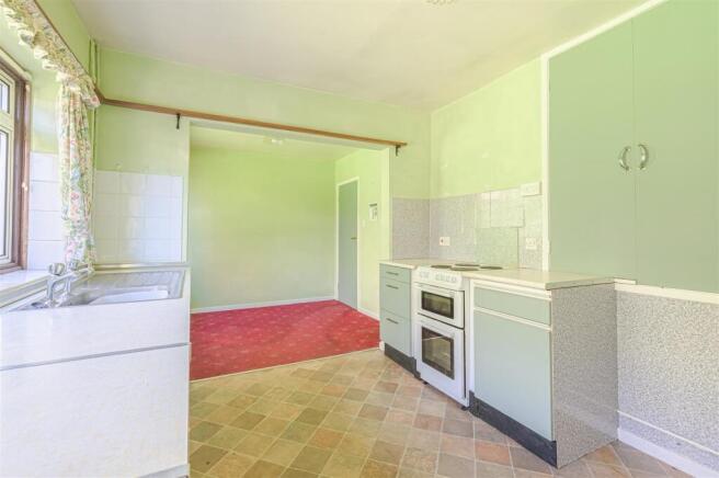 10 High Street, Packington