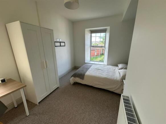 886 Fishponds_Room5_2