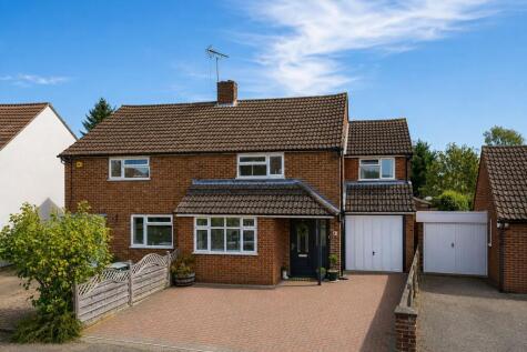 Adstone Road, Caddington, LU1
