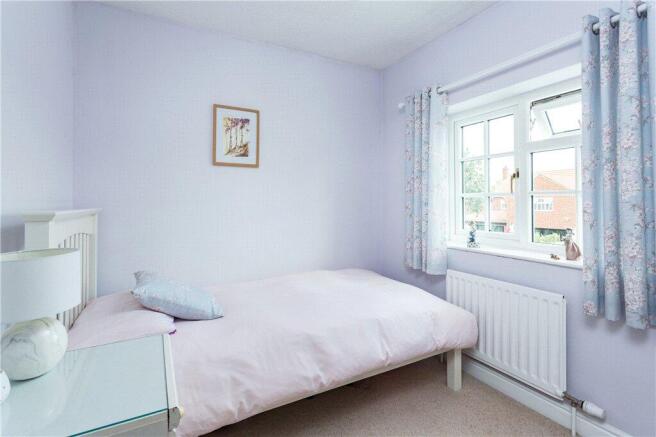 4 bed Link Detached House for sale Image 10