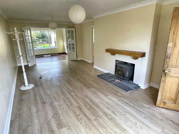 Ruddings Living room.jpg