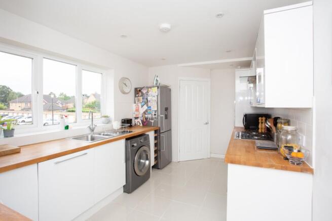 Kitchen/Breakfast Ro