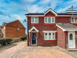 6, Knowles Close, Christchurch BH23 3DU