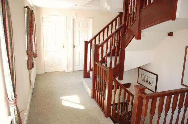 1st floor landing