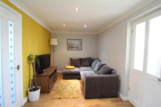 DINING/SEPARATE SITTING ROOM