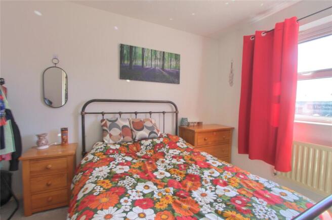 2 bed Semi-Detached for sale Image 4