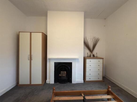 1 bed Terraced for sale Image 9