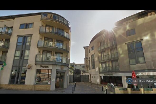 Curved Main Entrance Incl Your Sea-View Balcony