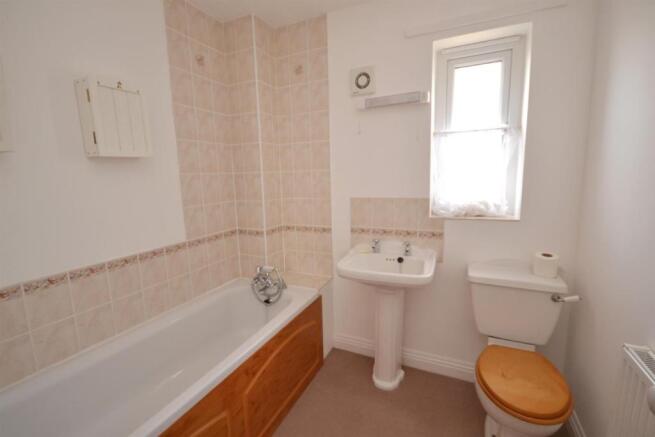 Bathroom.jpg