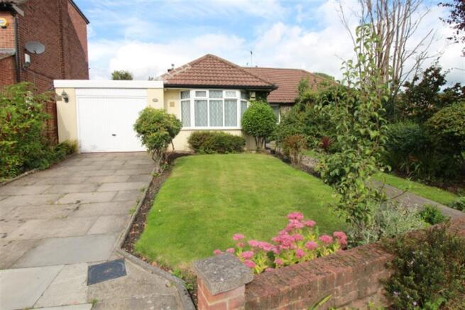 DRIVEWAY/GARAGE