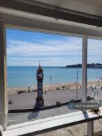 Flat 3, 114, The Esplanade, Weymouth DT4 7EA