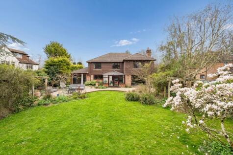 Old Meadow Close, Berkhamsted, Hertfordshire, HP4