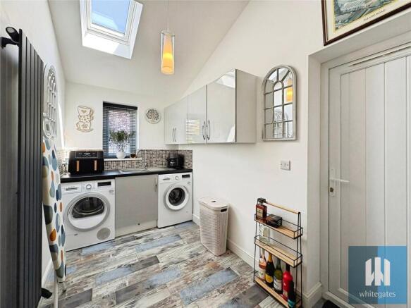 3 bed Detached for sale Image 12