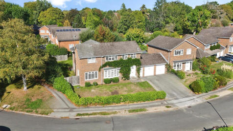 Ghyll Crescent, Horsham