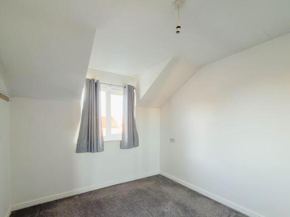 2 bed Apartment for sale Image 8