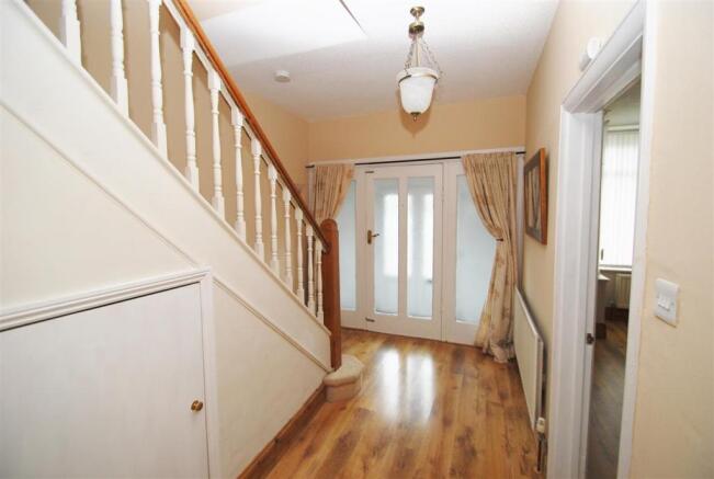 hallway reverse view