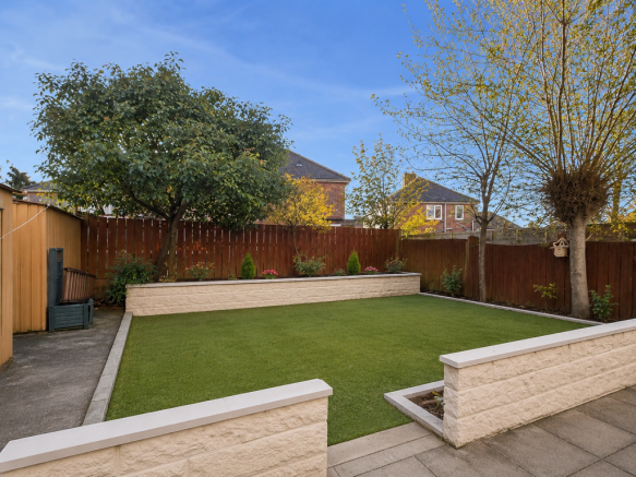 3 bed Semi-Detached for sale Image 11