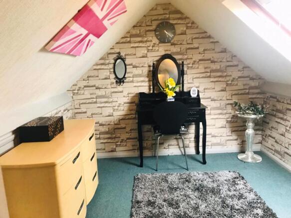 Attic Room 2