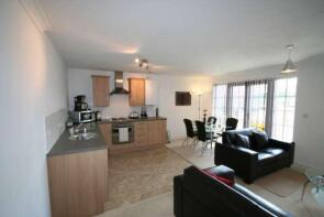 32, Beaumont Court, Elphins Drive, Latchford, Warrington WA4 6FZ