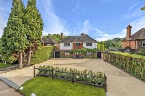 Paddock End, Boughton Hall Avenue, Woking GU23 7DD